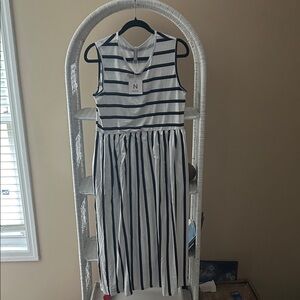 Noracora Black and White Striped dress